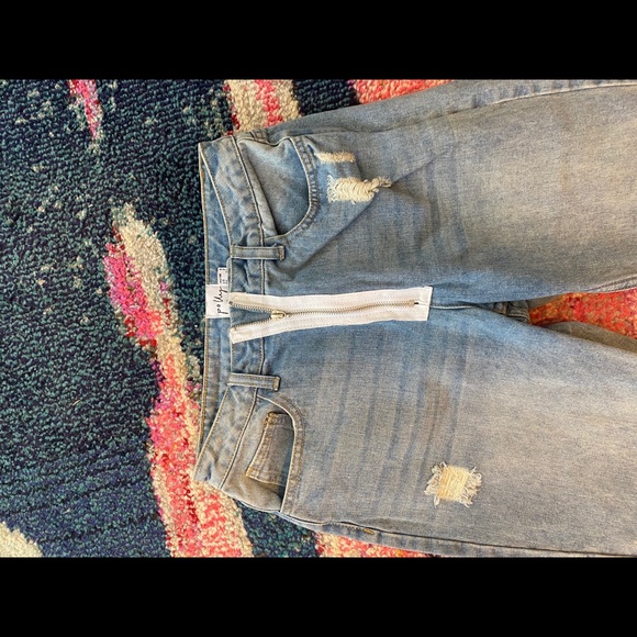 Princess Polly Jeans - Picture 4 of 6